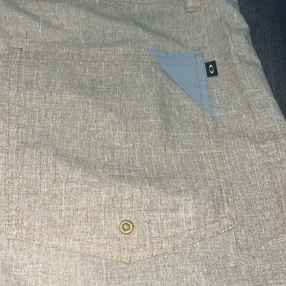 Men’s Oakley swim shorts/golf shorts - Picture 8 of 11